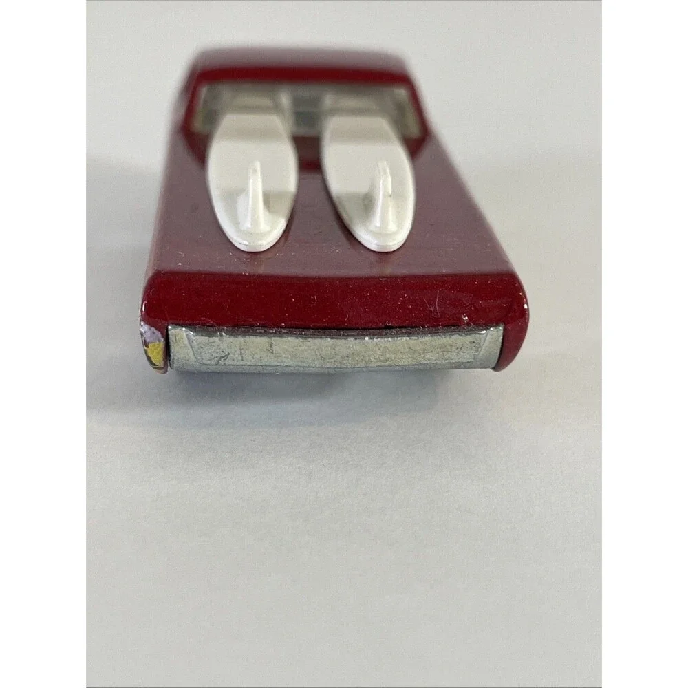 Hot Wheels DEORA COWABUNGA! with SURF BOARDS METAL BOTTOM